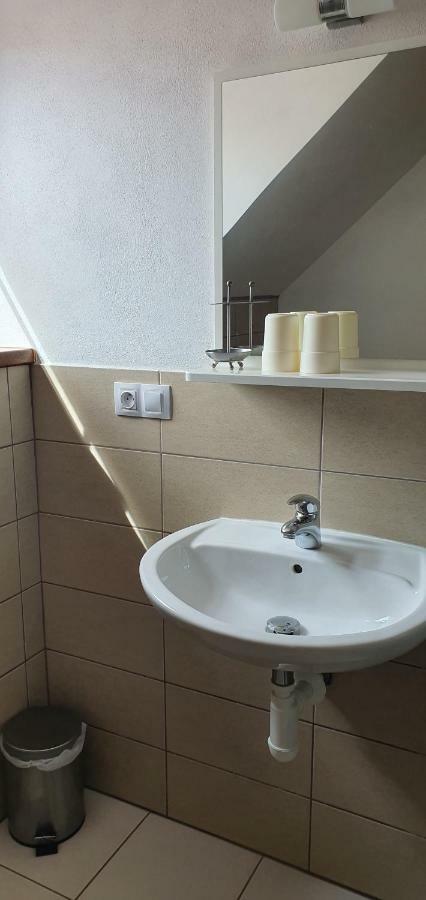 Penzion Dolni Dunajovice Ngoại thất bức ảnh