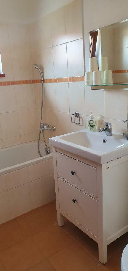 Penzion Dolni Dunajovice Ngoại thất bức ảnh